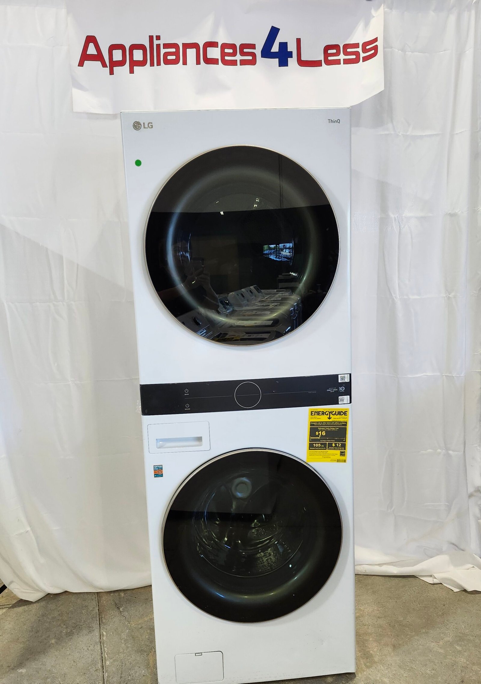 WKE100HWA-1 Single Unit Front Load LG WashTower™ with Center Control™ 4.5 cu. ft. Washer and 7.4 cu. ft. Electric Dryer - Image 1